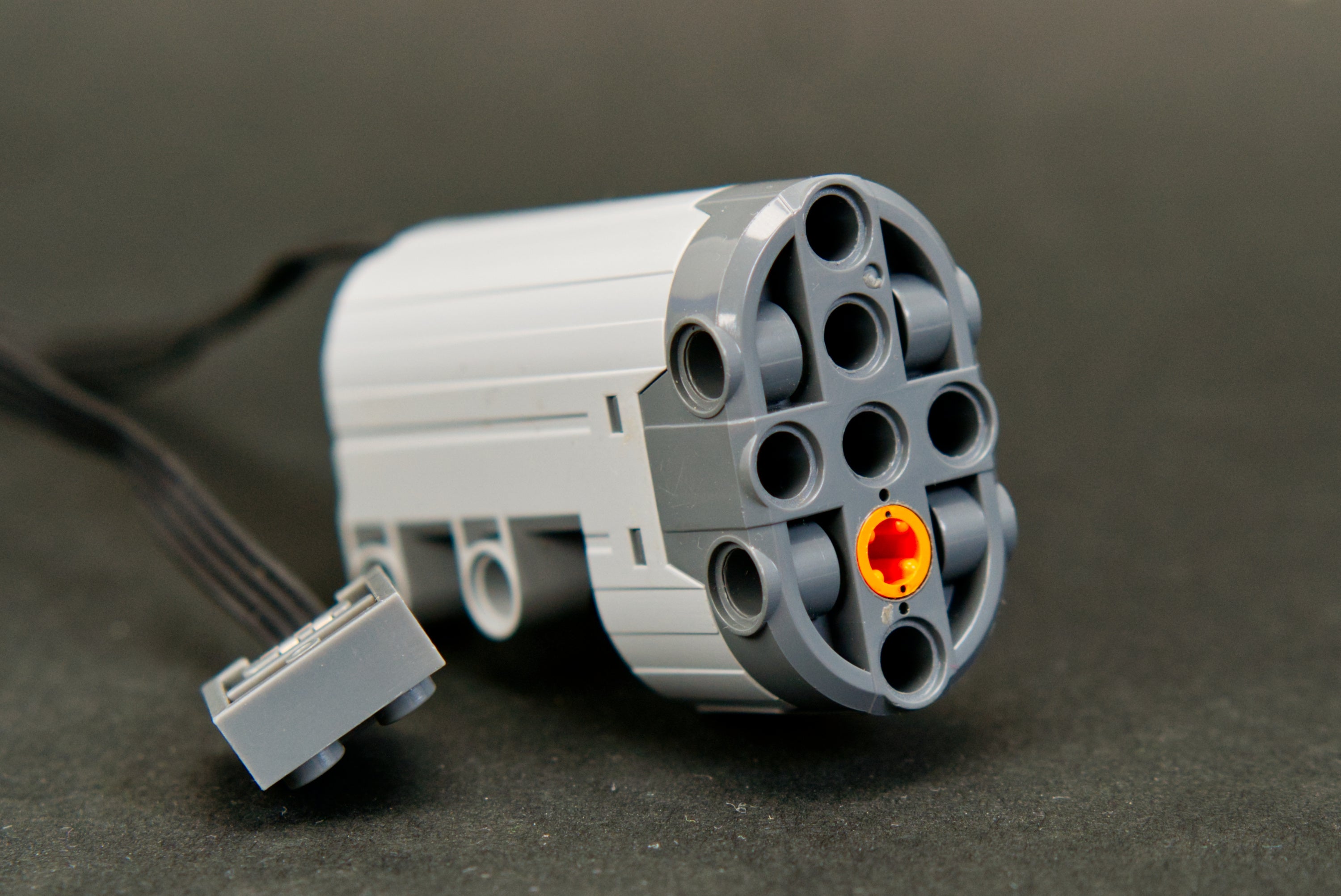 Lego store servo motor